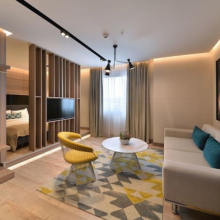 Nish Palace Exlusive Suites Istanbul Bagian luar foto
